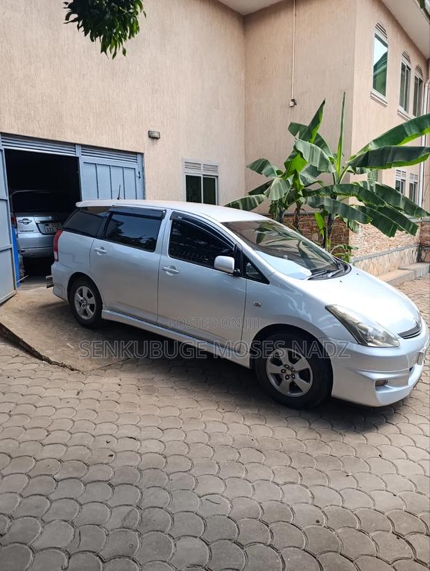 Toyota Wish 2008 Silver