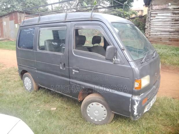 Suzuki Super Carry 2010 Black