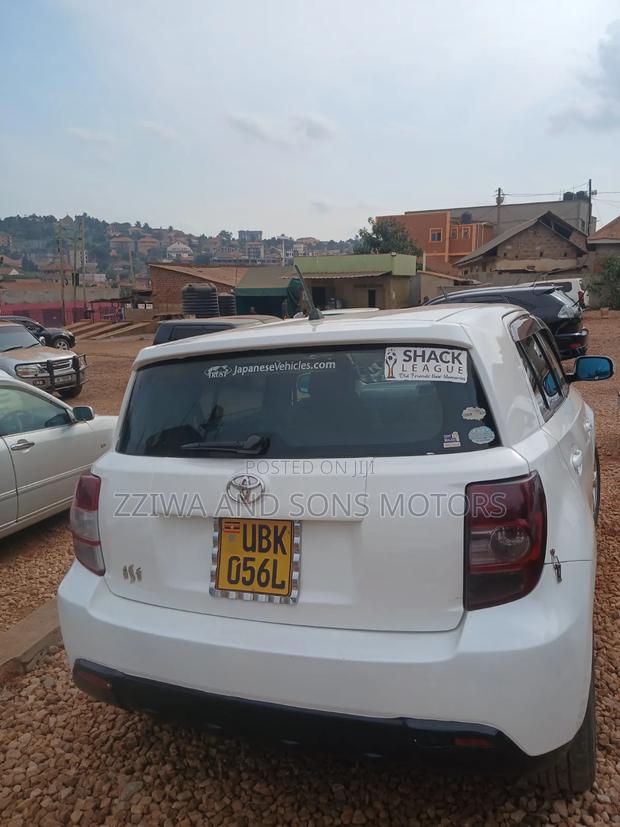 Toyota IST 2015 White
