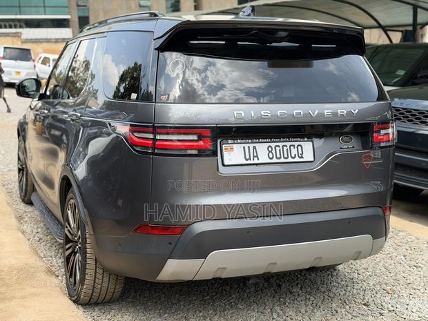 Land Rover Discovery 2018 Gray
