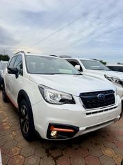 Subaru Forester 2.5i Limited AWD 2017 Pearl for sale
