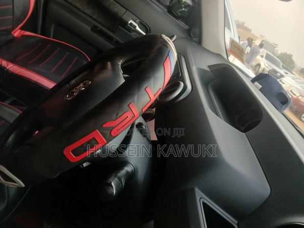 Toyota Corolla Rumion 2010 Brown