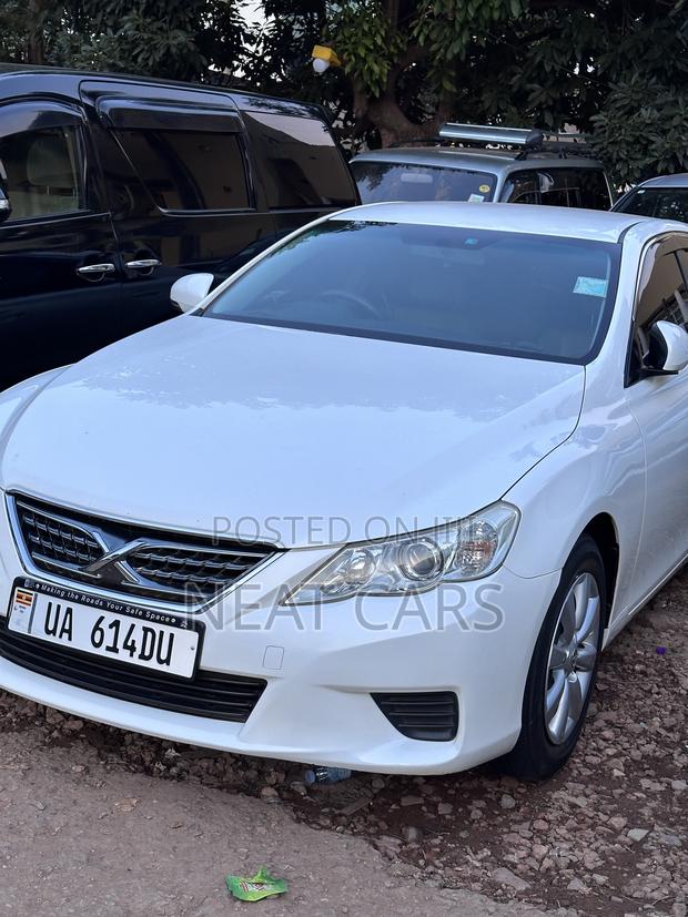 Toyota Mark X 2011 White