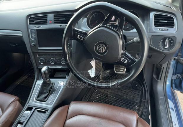 Volkswagen Golf 2015 Blue