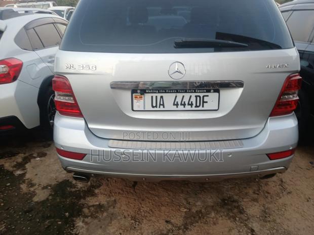 Mercedes-Benz M Class 2010 Silver