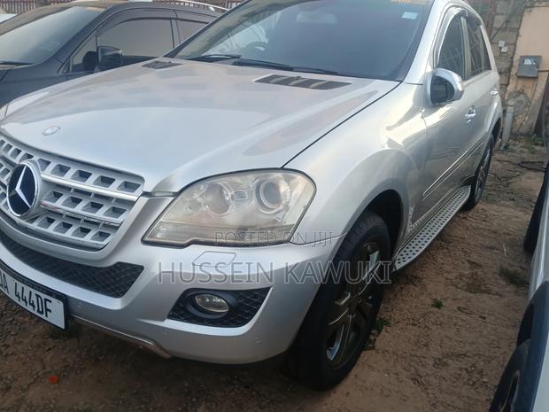 Mercedes-Benz M Class 2010 Silver