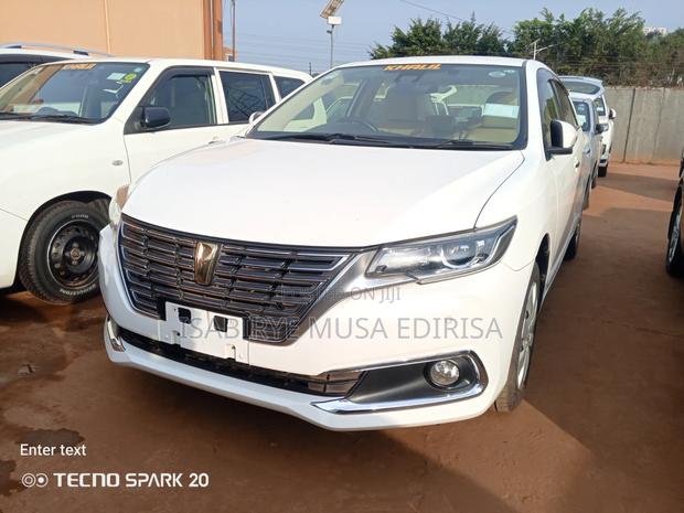 Toyota Premio 2017 White