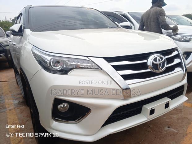 Toyota Fortuner 2017 White