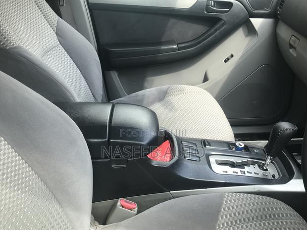 Toyota Hilux Surf 2009 Black