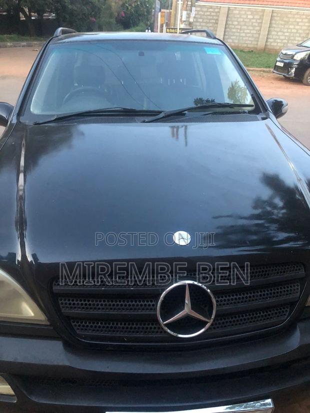 Mercedes-Benz M Class ML 320 1998 Black