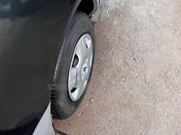 Toyota Corolla 2000 Green