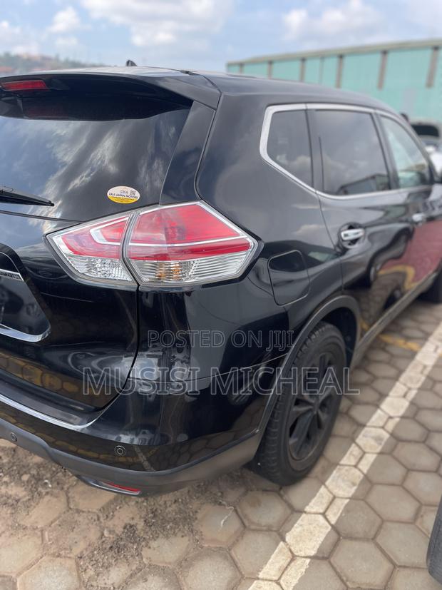 Nissan X-Trail 2.0 Petrol AWD 2015 Black