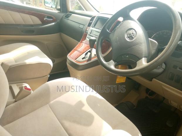 Toyota Alphard 2008 Silver