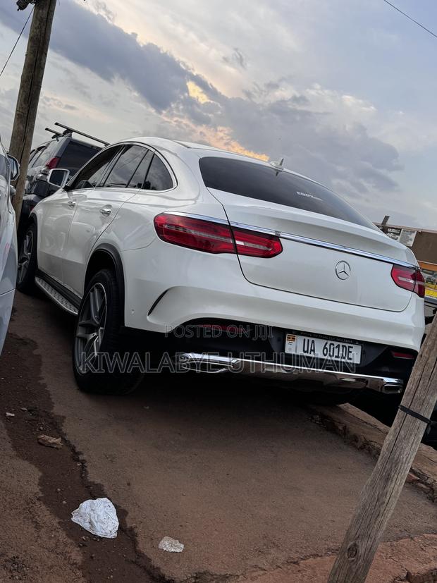 Mercedes-Benz GLE-Class 2016 White