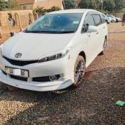 Toyota Wish 2012 White for sale