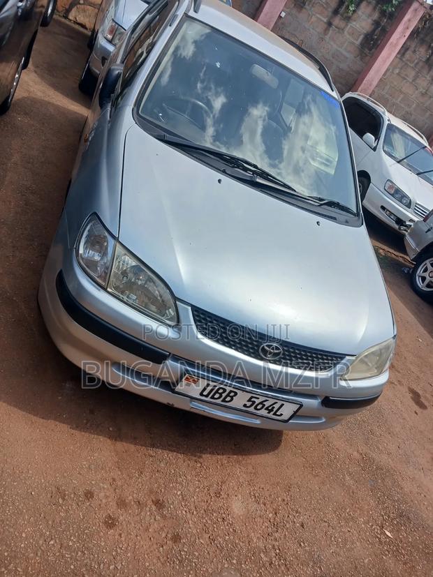 Toyota Corolla Spacio 2002 Silver