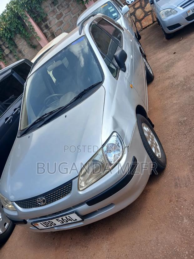 Toyota Corolla Spacio 2002 Silver