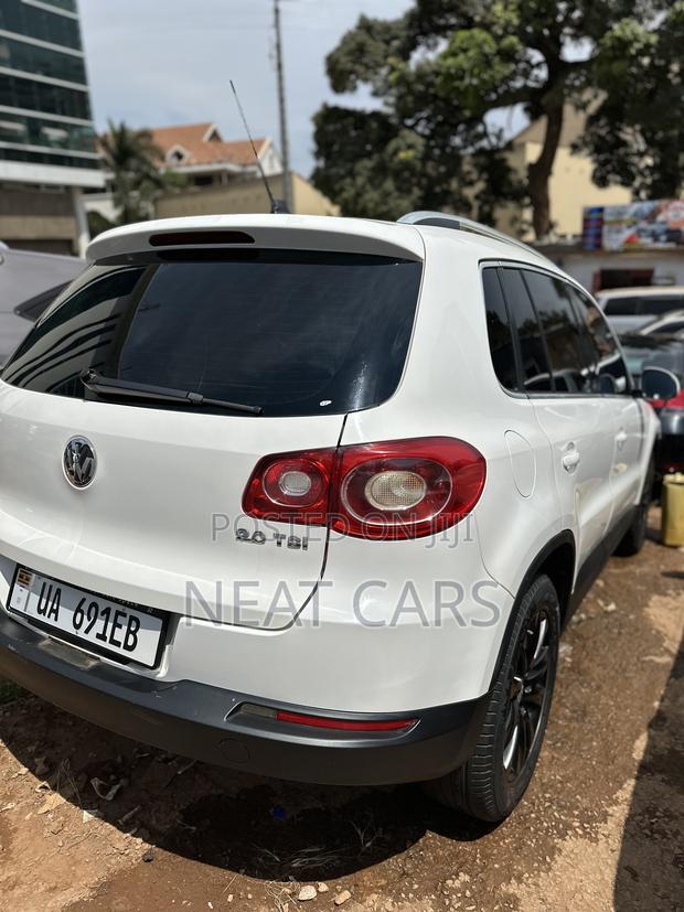 Volkswagen Tiguan 2012 White