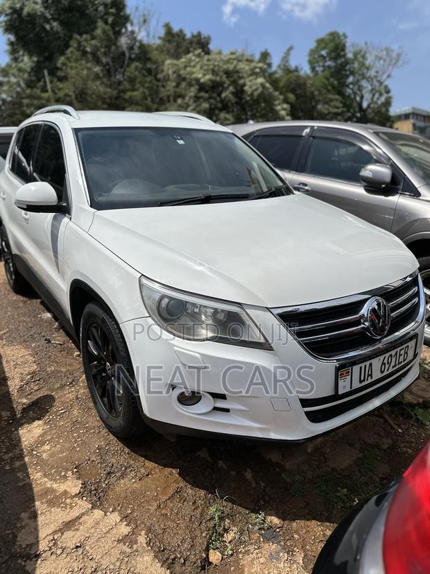 Volkswagen Tiguan 2012 White