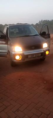 Toyota Noah 2001 Red for sale