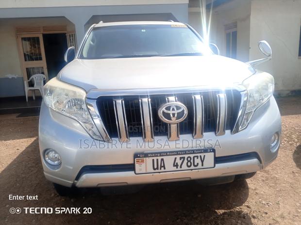 Toyota Land Cruiser Prado 2016 Silver
