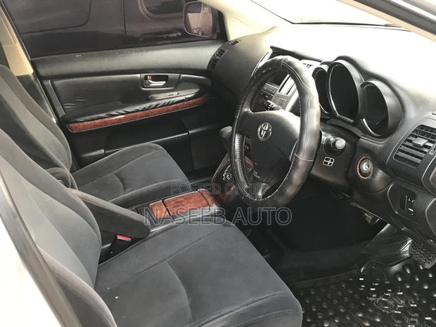 Toyota Harrier 2009 Silver
