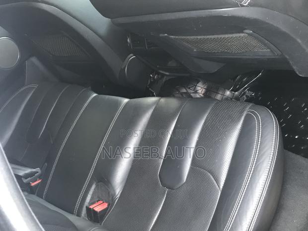 Land Rover Range Rover Evoque 2018 Gray