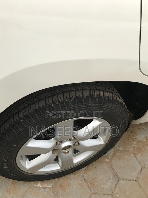Toyota RAV4 2009 White