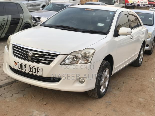 Toyota Premio 2009 White