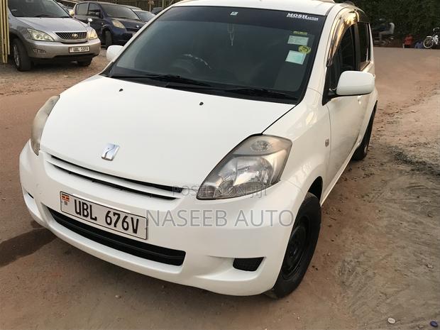 Toyota Passo 2008 White