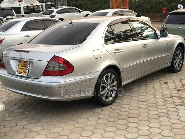 Mercedes-Benz E320 2010 Silver