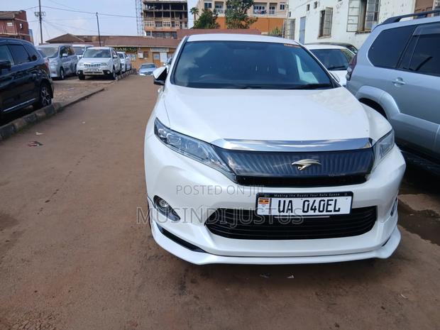 Toyota Harrier 2015 White