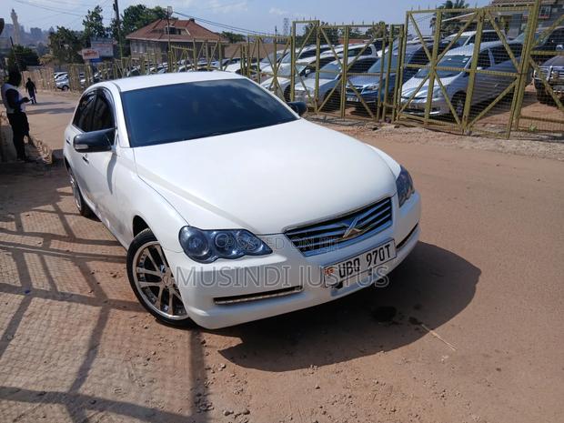 Toyota Mark X 2009 White