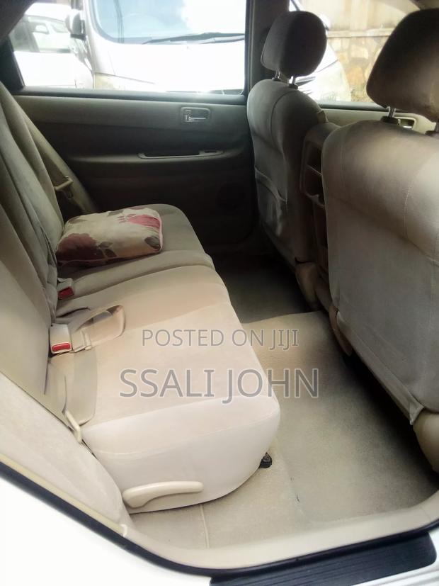 Toyota Vista 2003 White