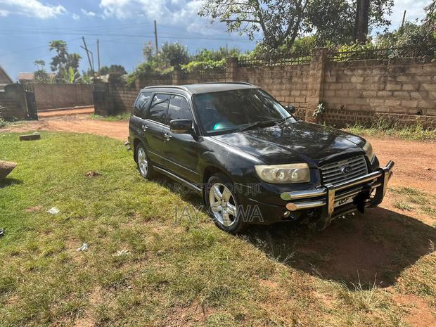 Subaru Forester 2005 Black