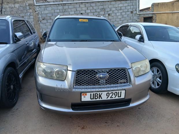 Subaru Forester 2006 Gray