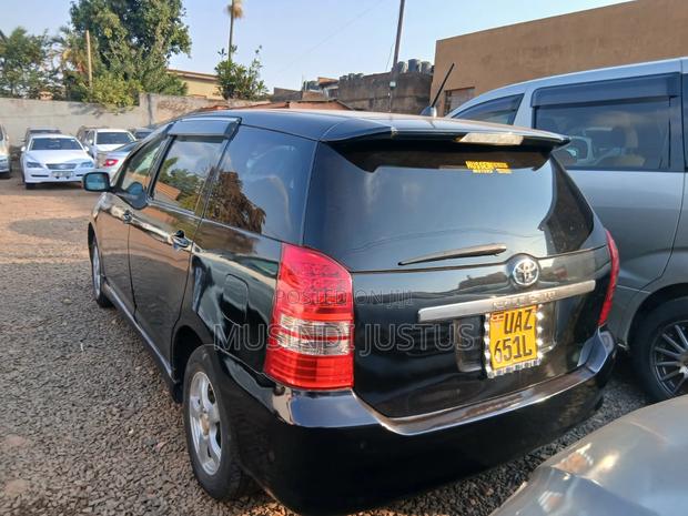 Toyota Wish 2006 Black