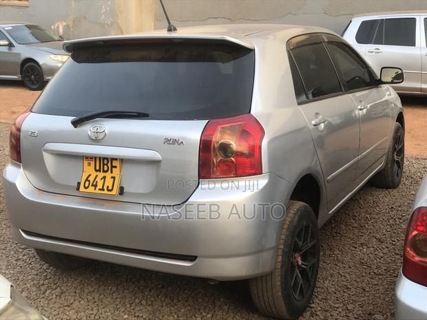 Toyota Corolla RunX 2006 Silver