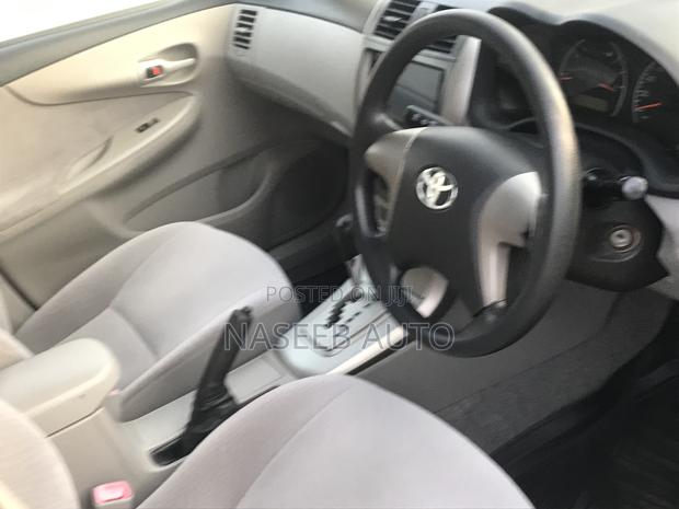 Toyota Axio 2009 Silver