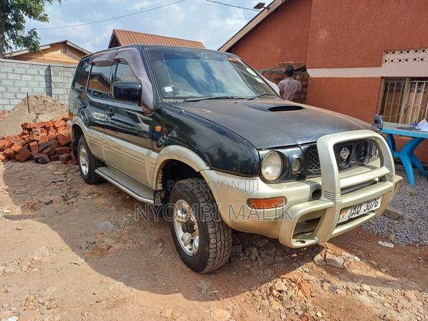 Nissan Terrano 2005 Black
