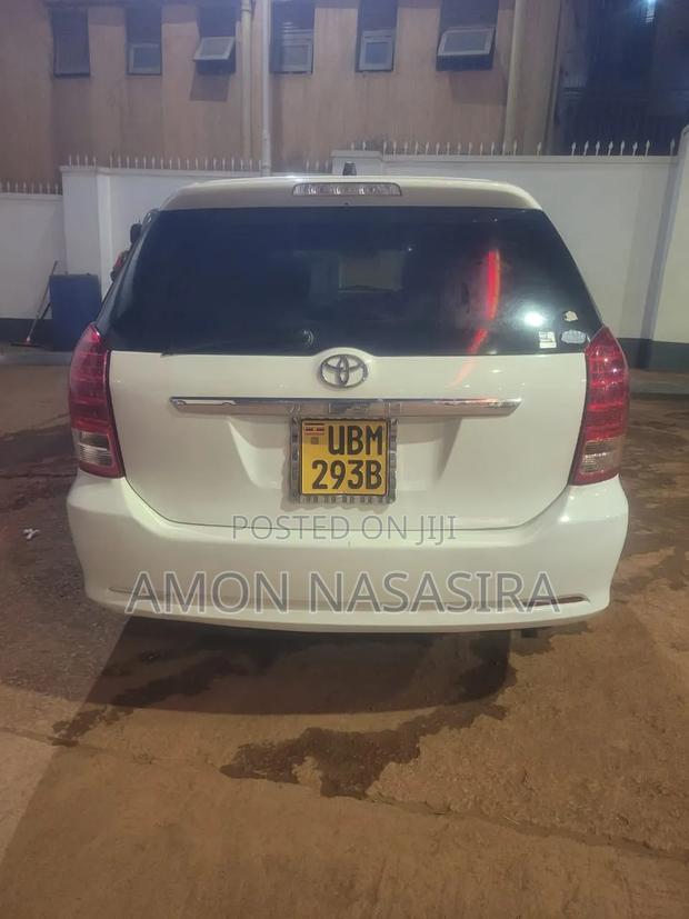 Toyota Wish 2009 White