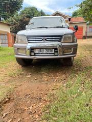 Toyota Land Cruiser Prado 2001 Pearl for sale