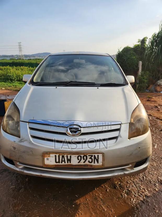Toyota Corolla Spacio 2002 Silver
