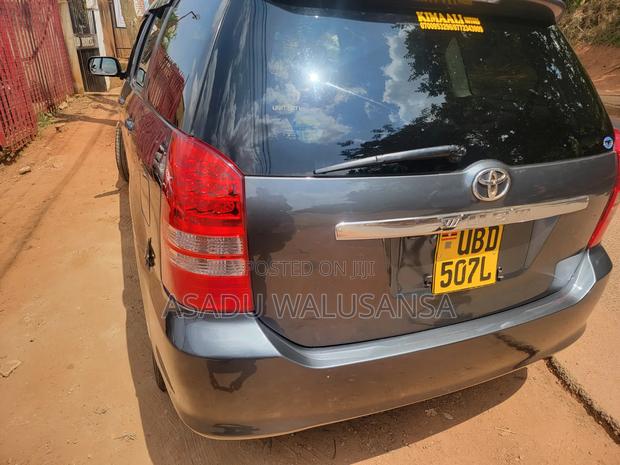 Toyota Wish 2009 Gray