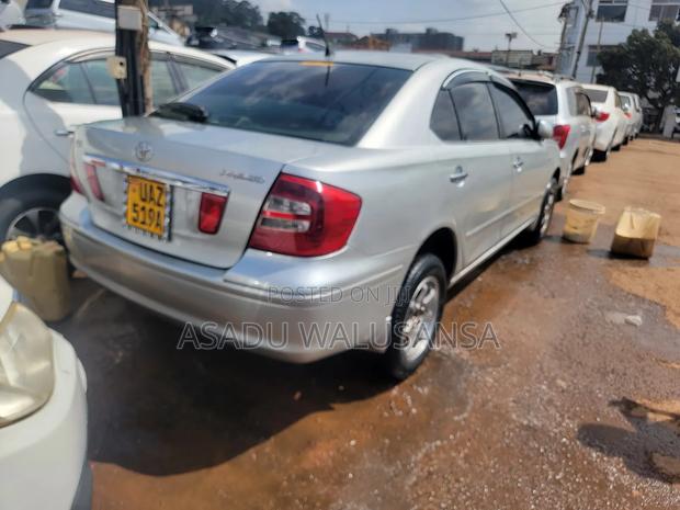 Toyota Premio 2004 Silver