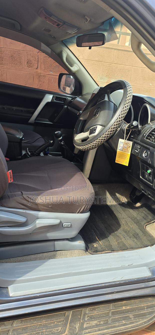 Toyota Land Cruiser Prado 3.0 D-4D 5dr 2009 Gray