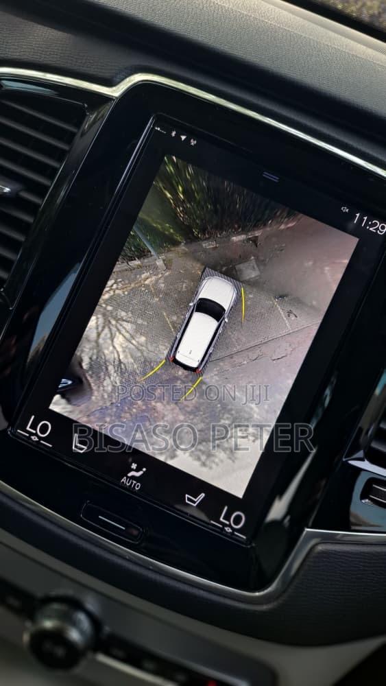 Volvo XC90 2018 Blue