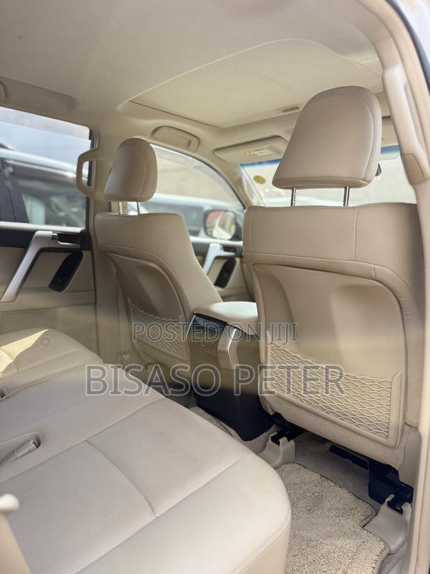 Toyota Land Cruiser Prado 2.8 2021 White