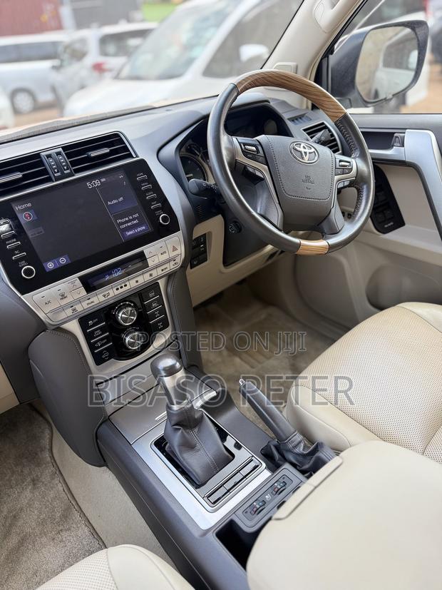 Toyota Land Cruiser Prado 2.8 2020 White