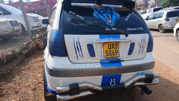Toyota Nadia 2000 White